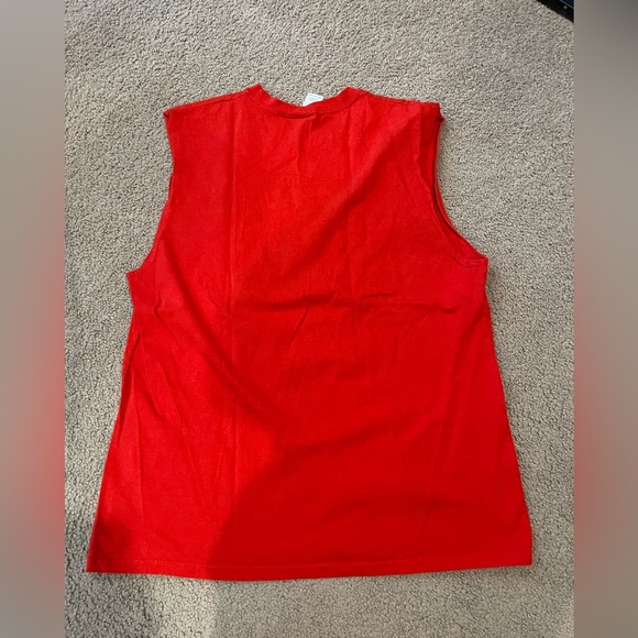 Men's GILDAN ultra cotton LAS Vegas red sleeveless tee - Picture 7 of 7